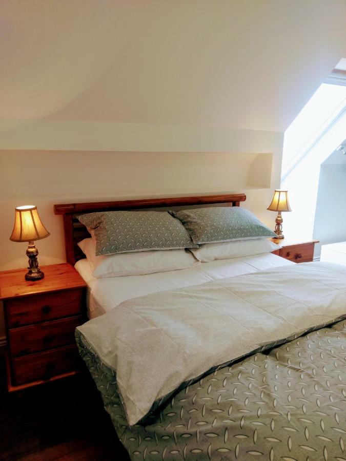 The Hollies Apartamento Adare Exterior foto
